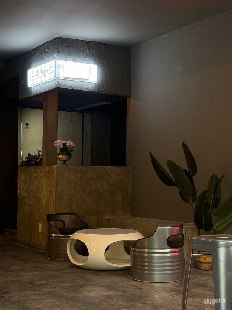  Toronto's biggest and most vibrant social venue! 