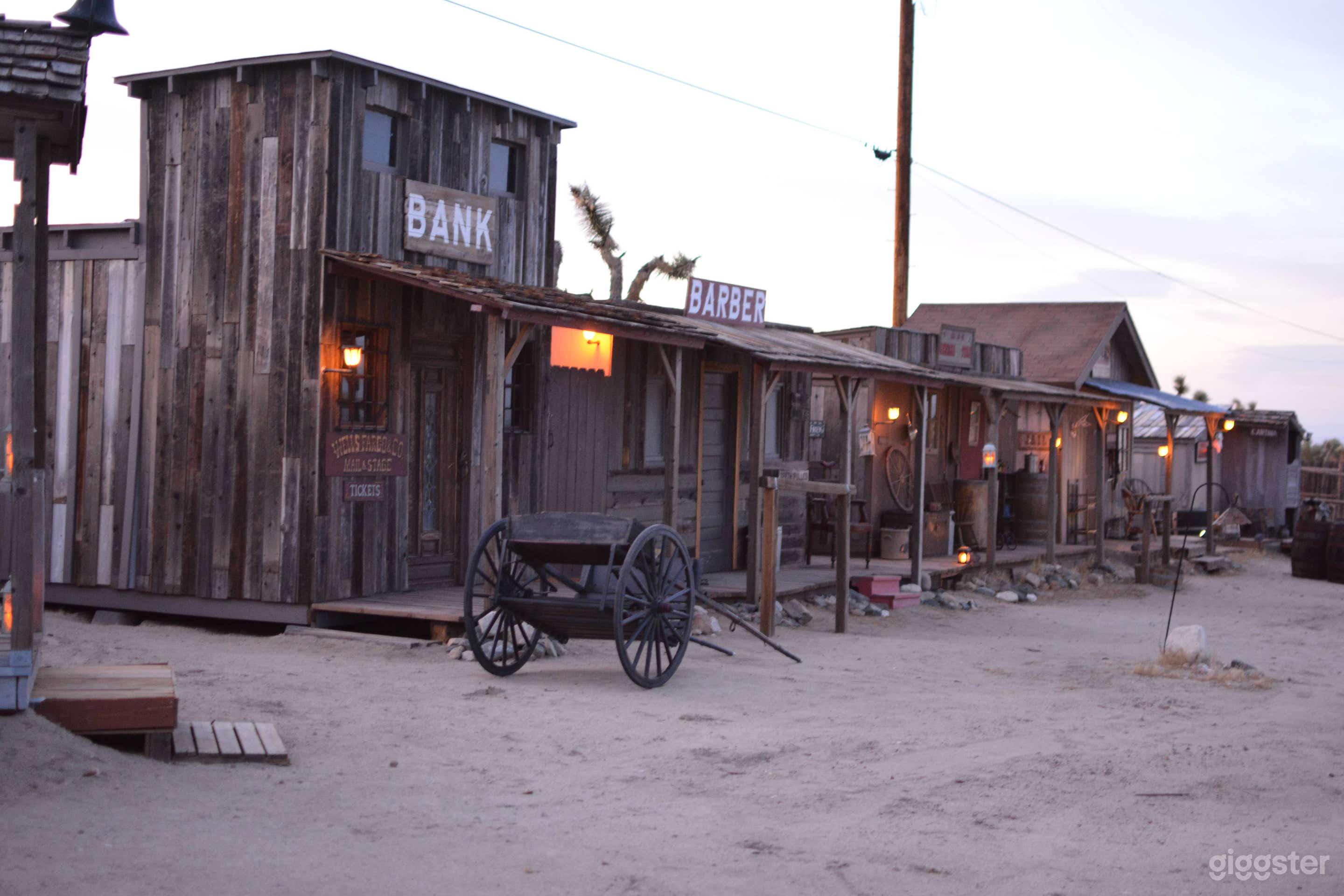 Western Town / Ghost Town / Mining Town - @LAcowboytown Photo 3