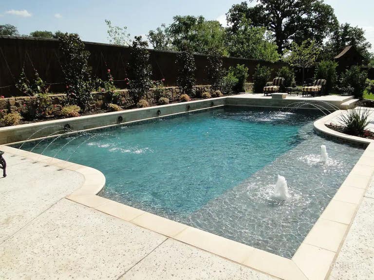  Just Built-Luxury Pool: 2nd of 2 (Apt B/ 5 BR) 