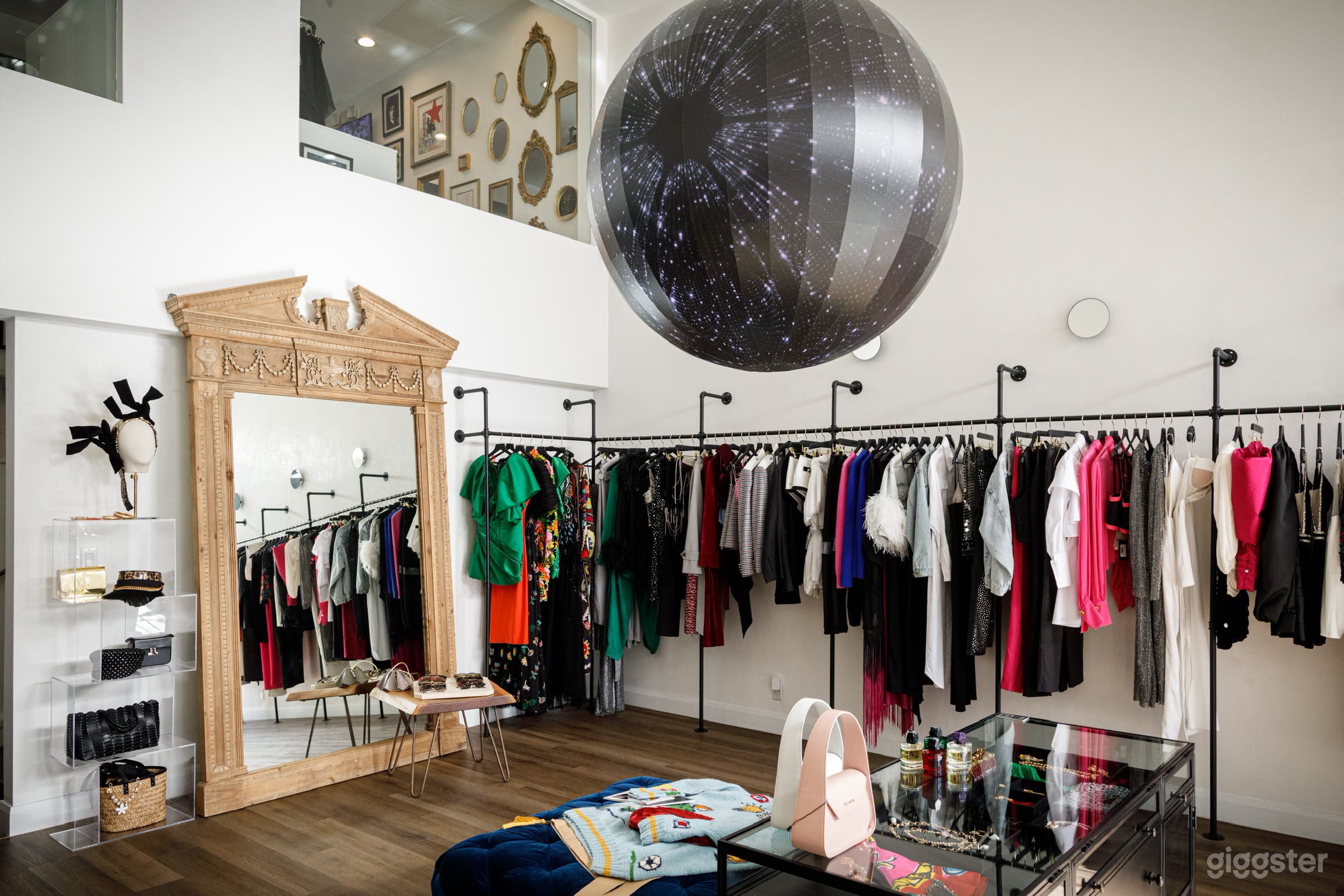 Fashion Boutique Photo 2