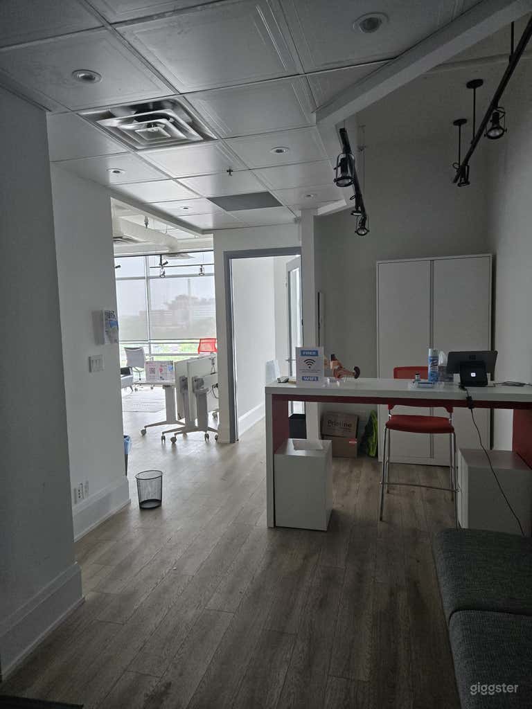  Reception Area with Lockers and Couch 