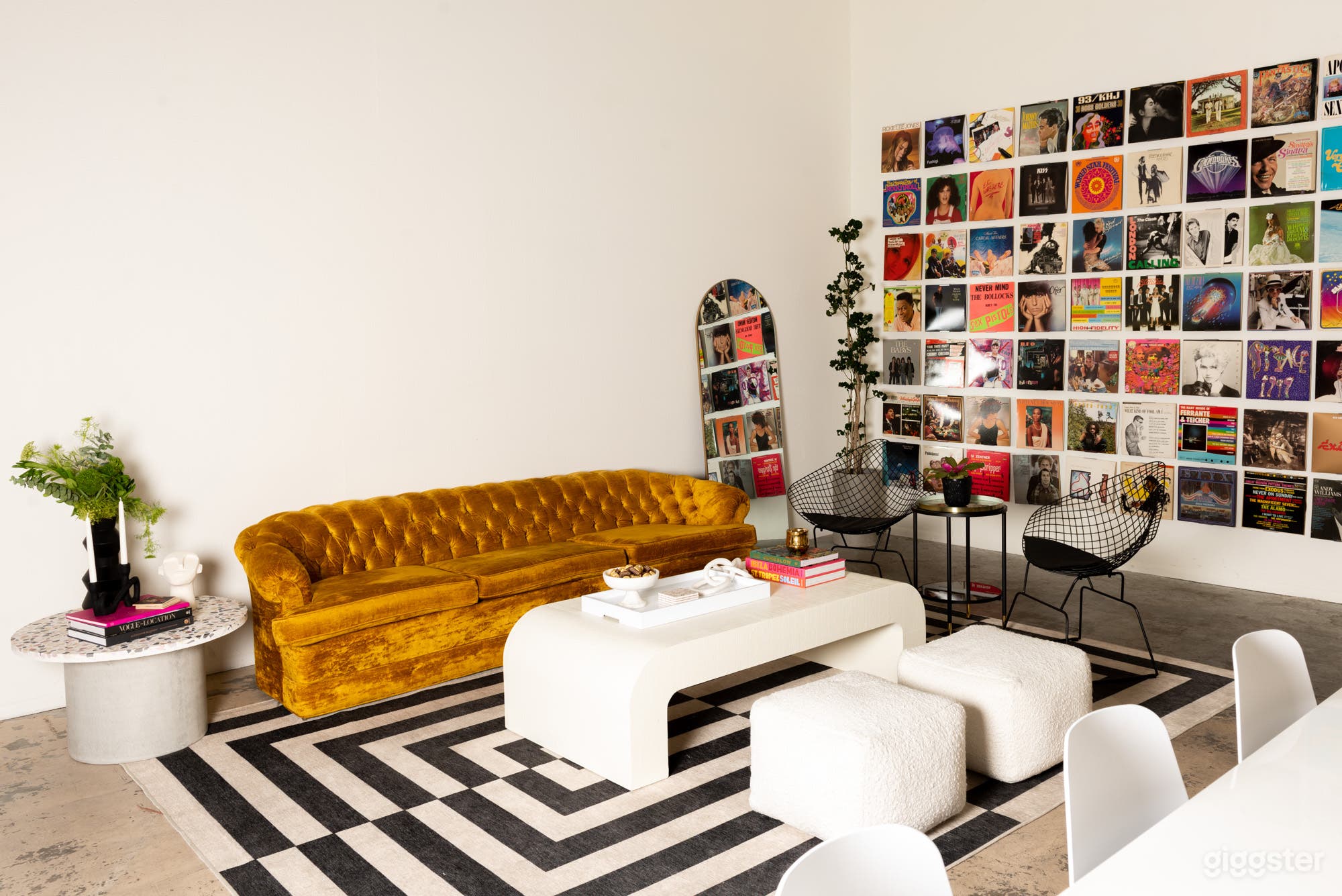 Urban Style Industrial Loft Vibes Photo 3