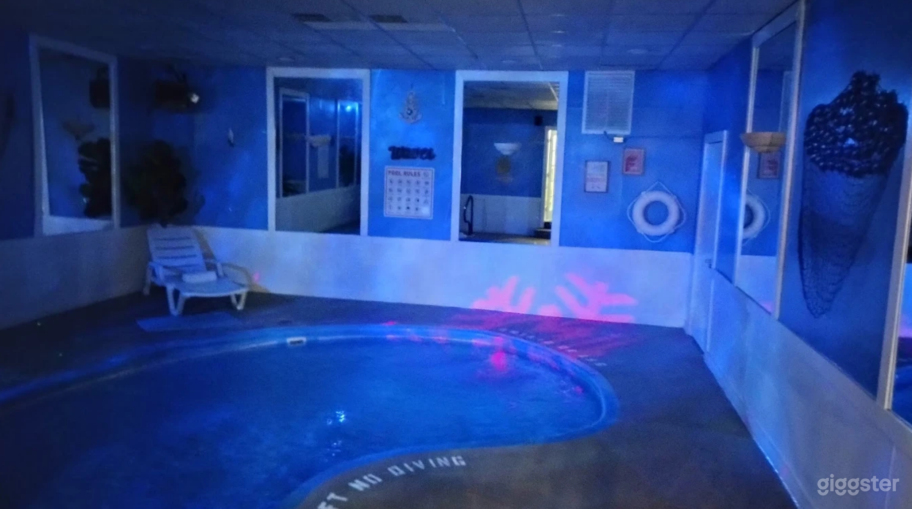 Romantic Pool in Harrisburg Photo 4