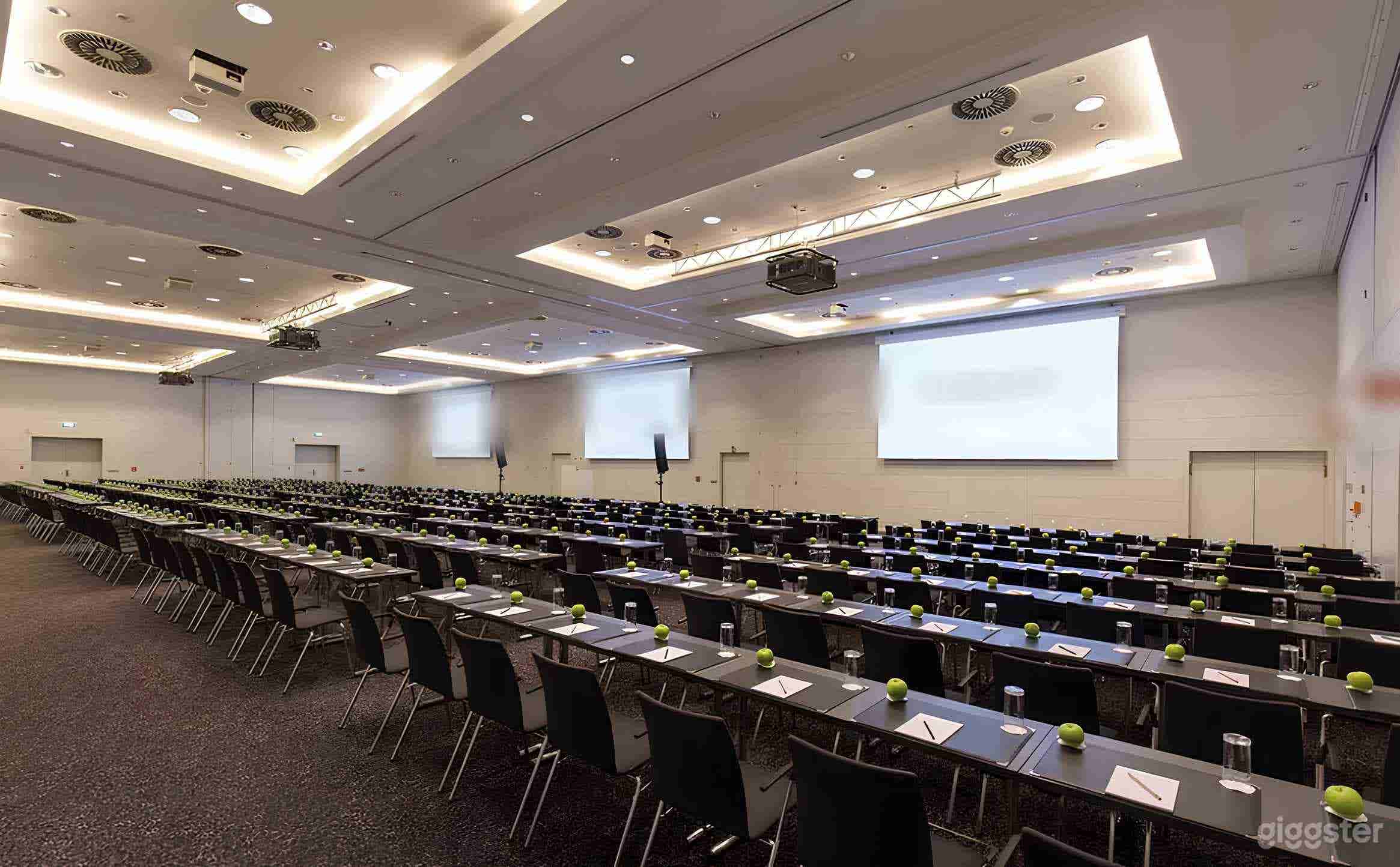 Berlin Hall Foto 1