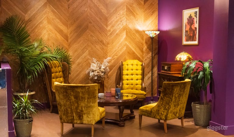  Colorful and Flexible Venue 