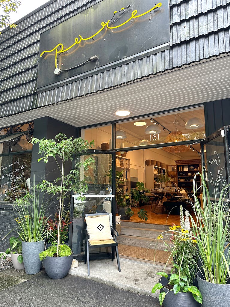  POV: You are about to enter the Pure Shoppe. 