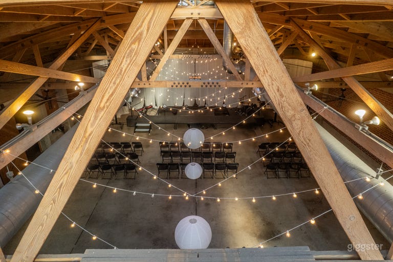  Open Layout Versatile Hall 