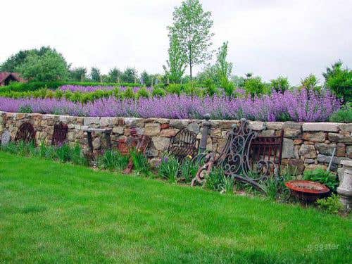 Greek revival architecture: Location 4126 Photo 4