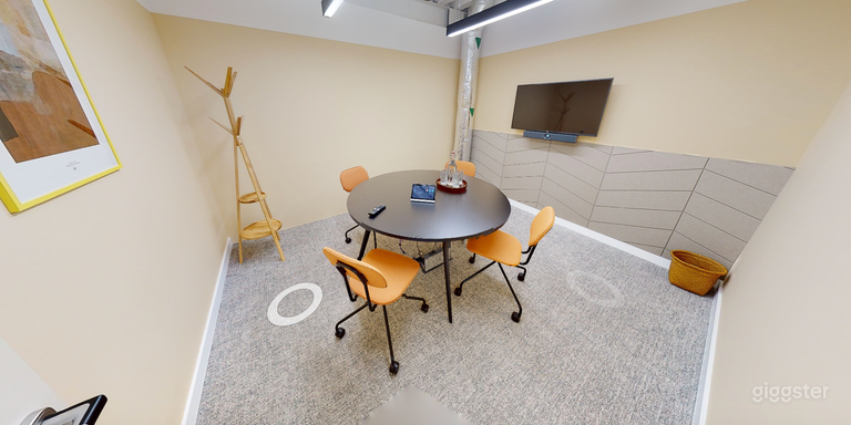  The Clockwork Orange for 4 Persons 