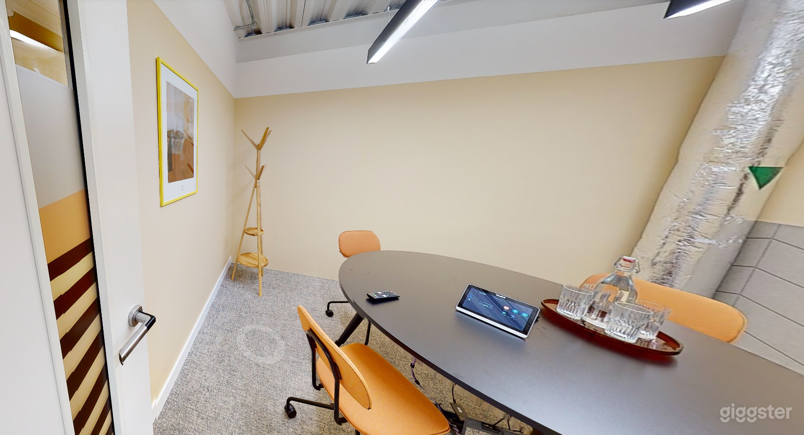 The Clockwork Orange for 4 Persons Photo 3