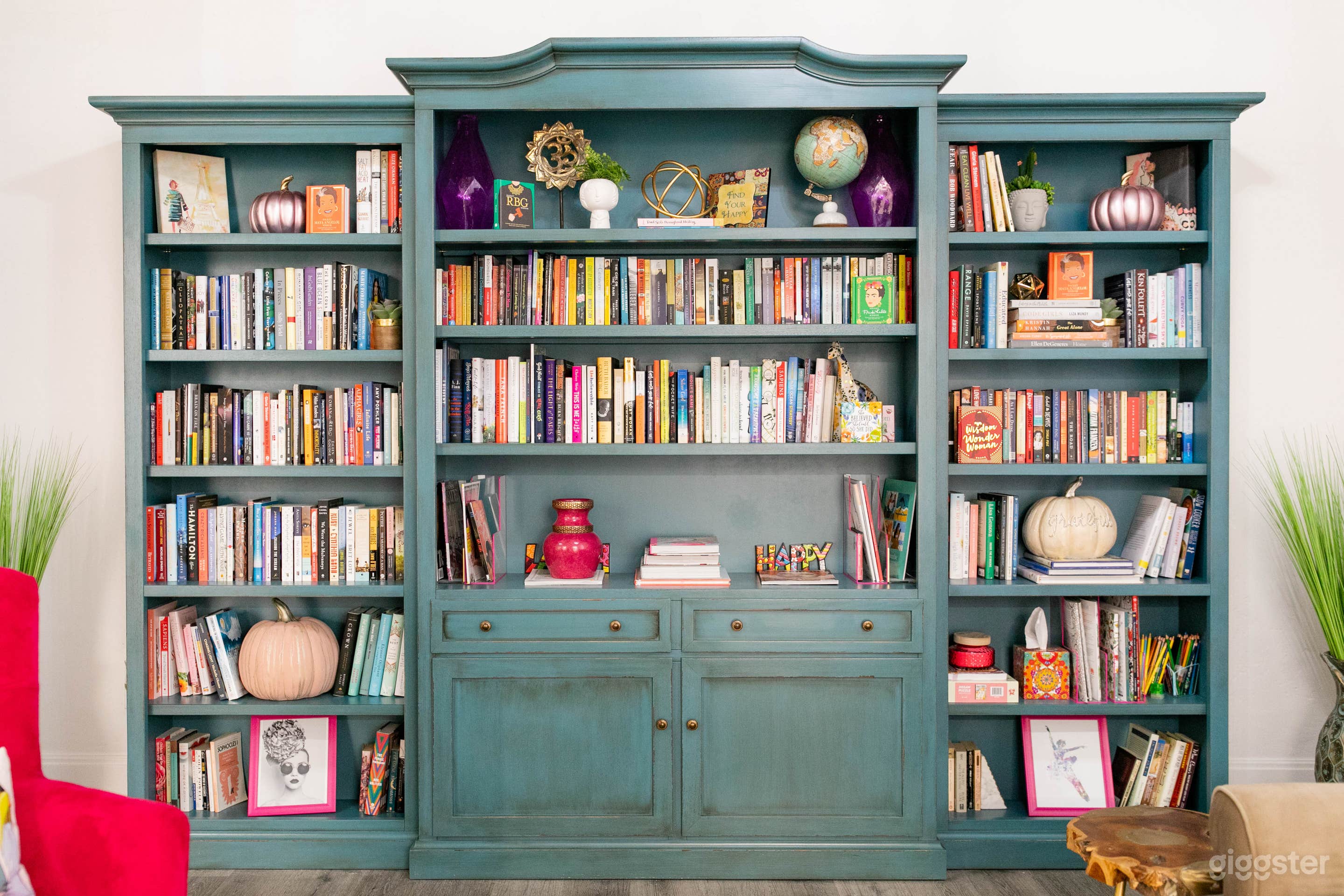 The Library (1921 Historical Building) Photo 2