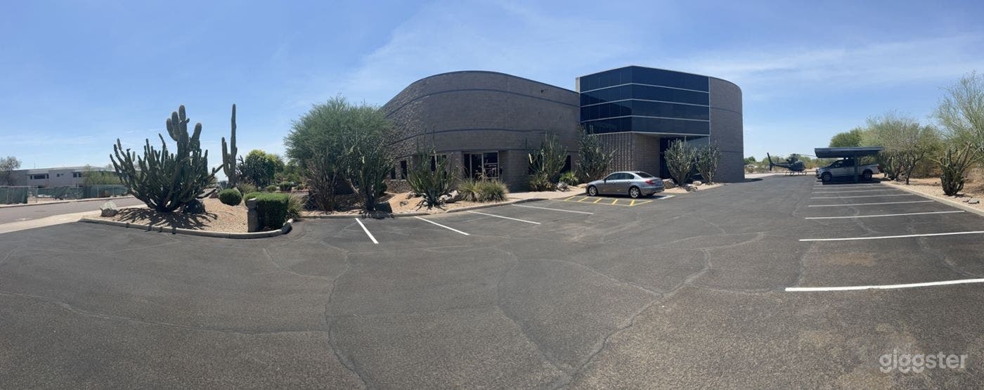 H5 Helicopters – Aviation Hangar & Event Venue | Scottsdale Photo 2