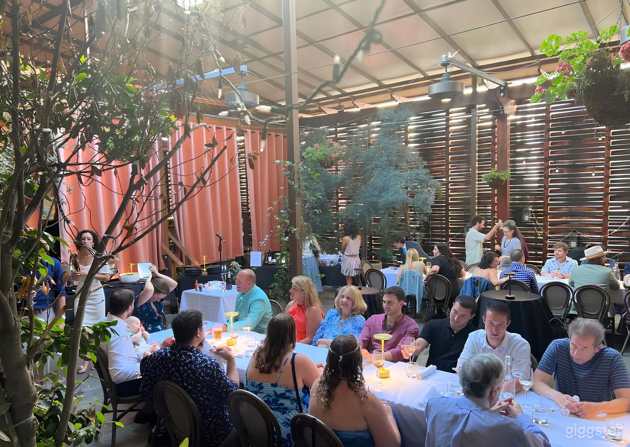 Outdoor Banquet Space Photo 1