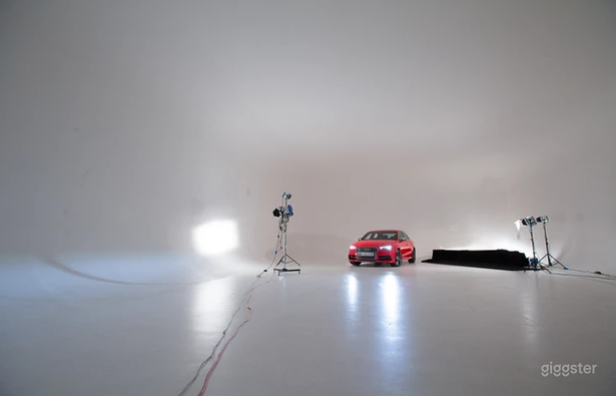 Photography Studio for Cars and Trucks in Riverstone Photo 2