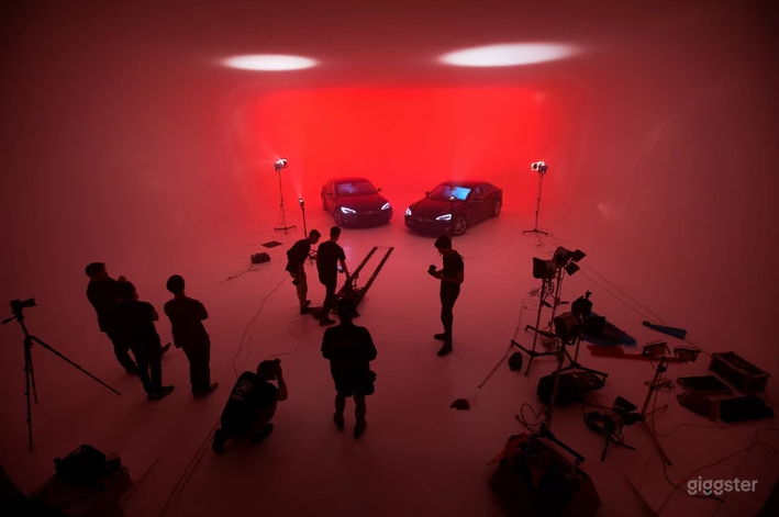 Photography Studio for Cars and Trucks in Riverstone Photo 3