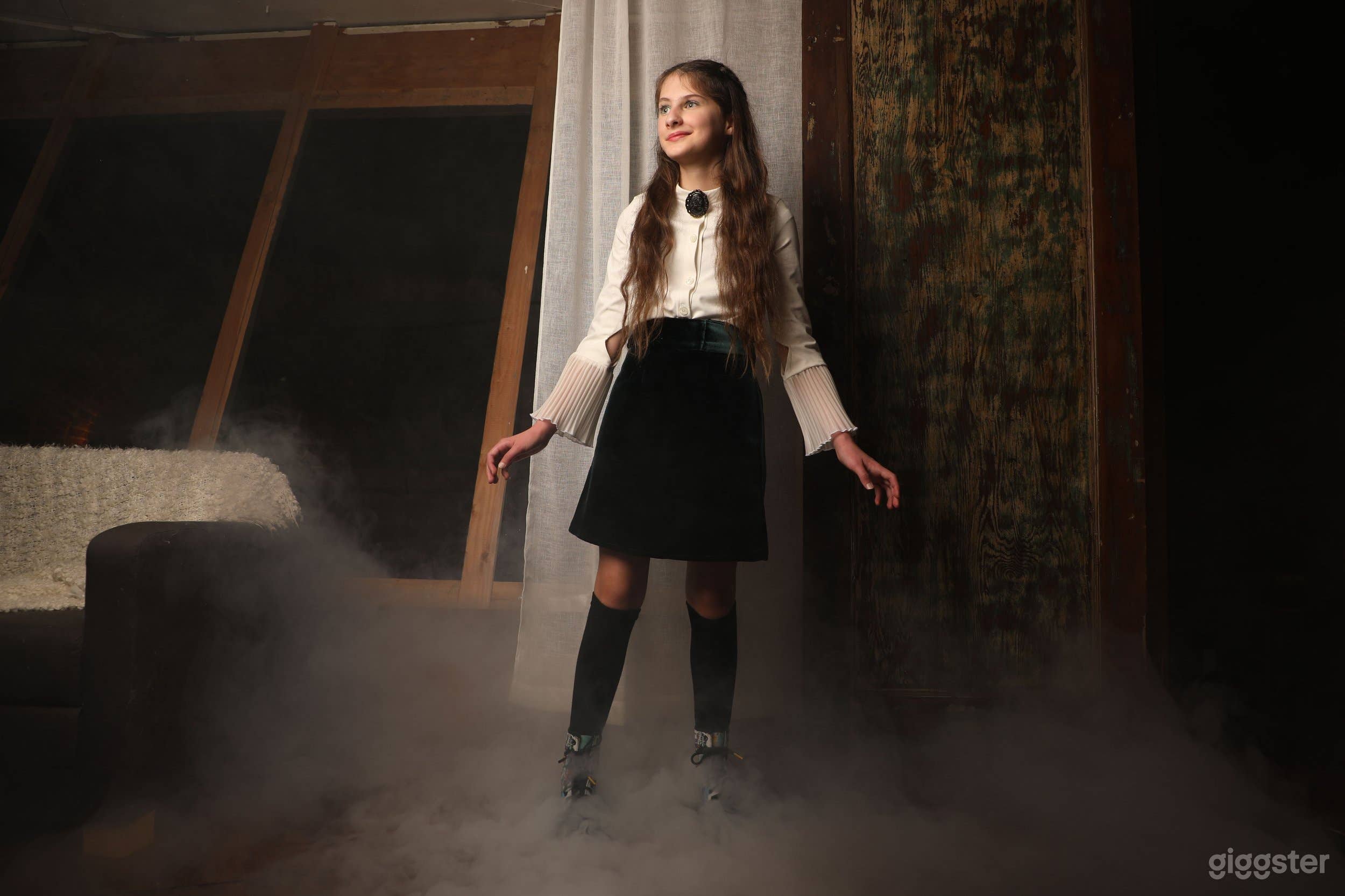 Classroom - East Hollywood Studio Photo 3