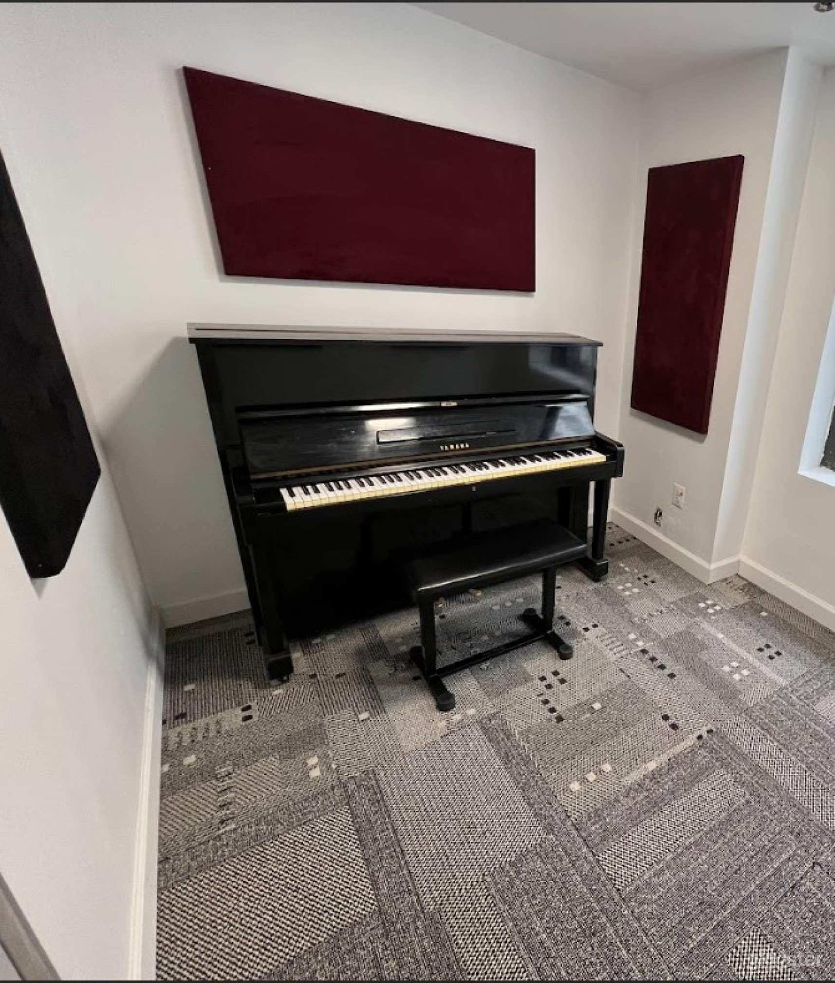 Your Ideal Venue For Private Events With Piano Photo 1