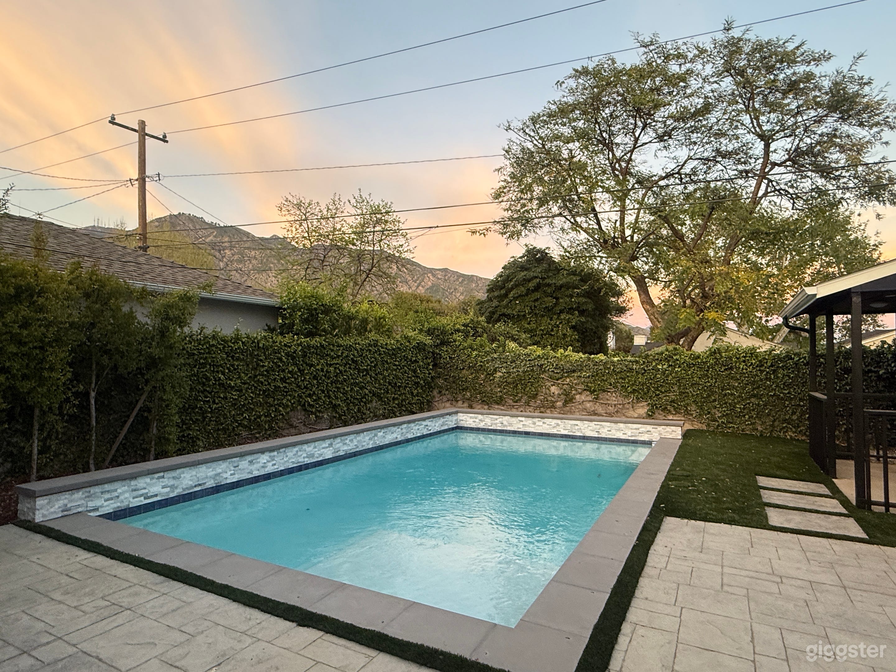 Cozy modern French style house in Pasadena Photo 4