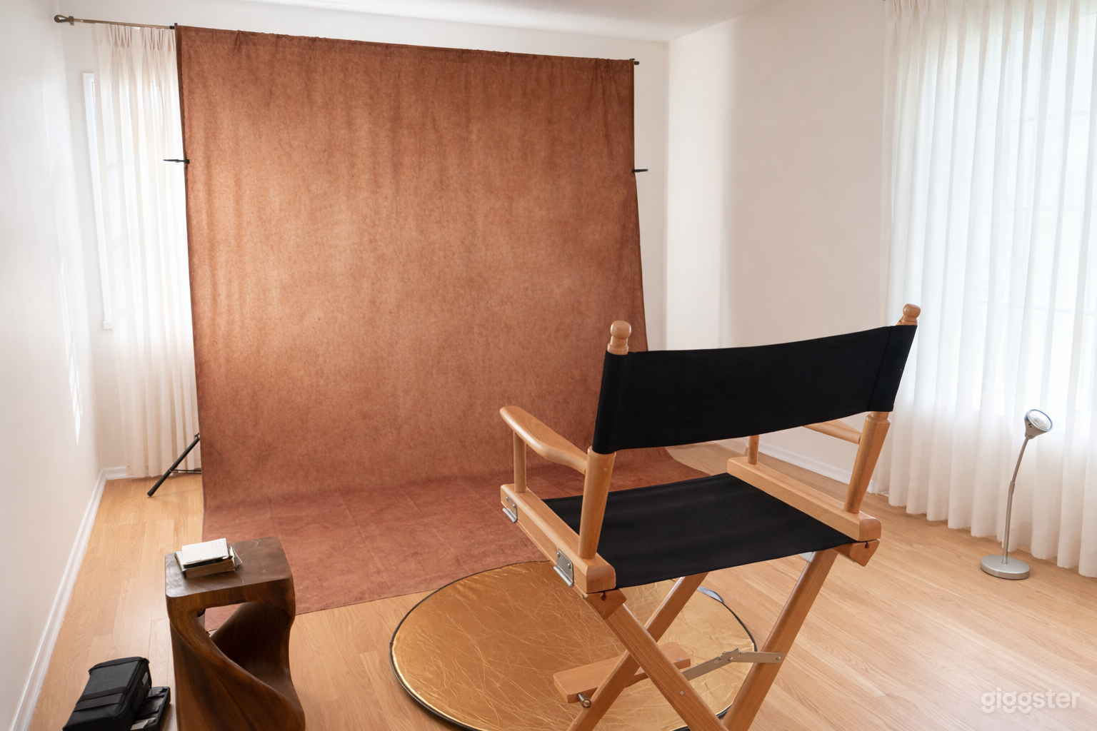 Cozy modern French style house in Pasadena Photo 3