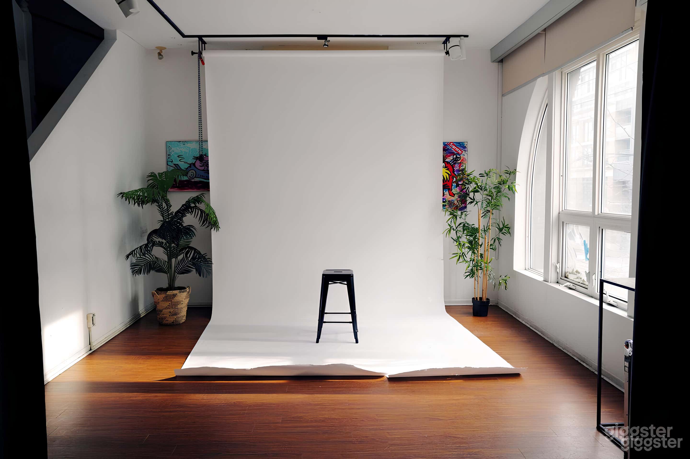 Creative Office &amp; Event Space Photo 2