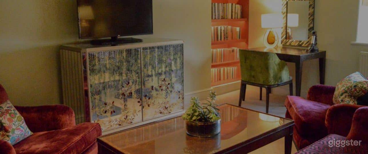 The Two-Bed Loft Room with Spacious Set-Up Photo 2