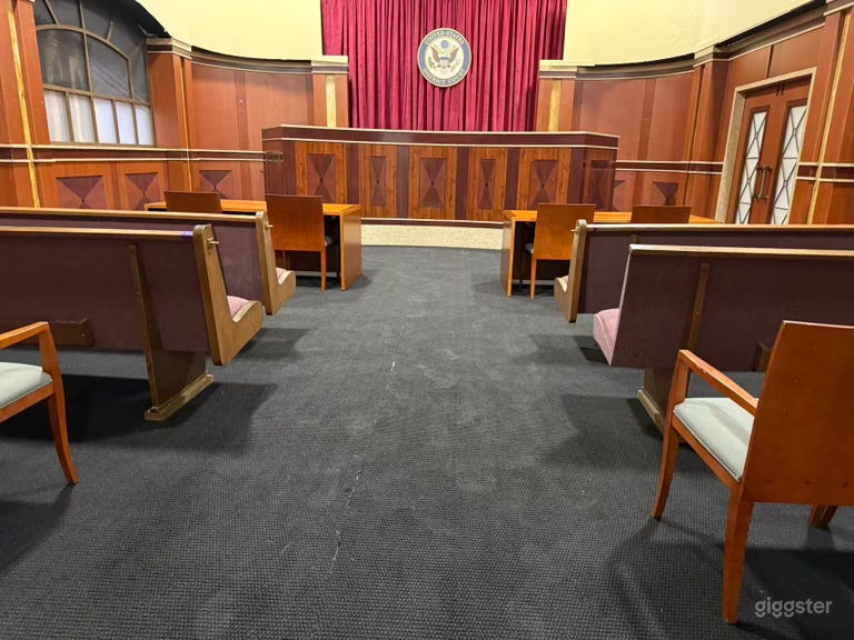  Salle d'audience Court décor debout Couloir cinématographique de 56 pieds wow 