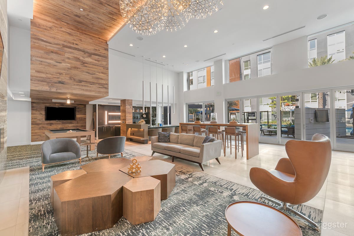 Elegant Club Room &amp; Patio in Irvine Photo 4