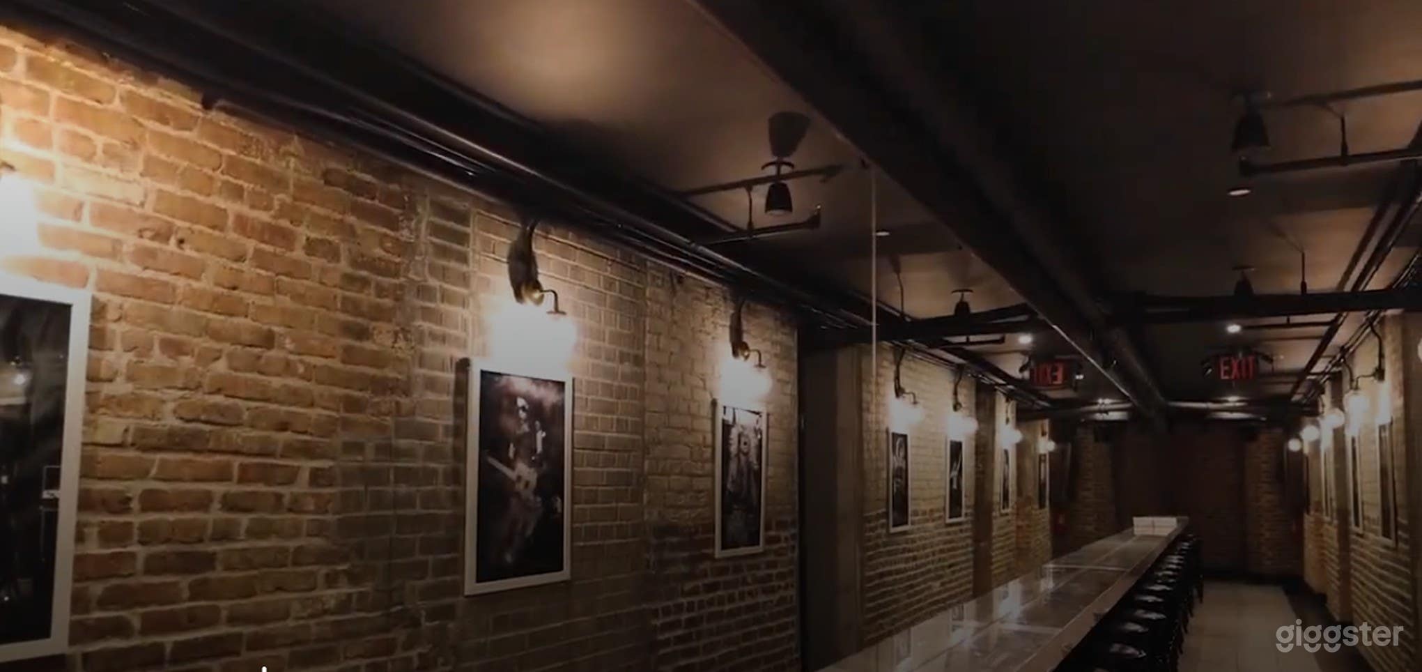 Speakeasy Lounge Photo 4
