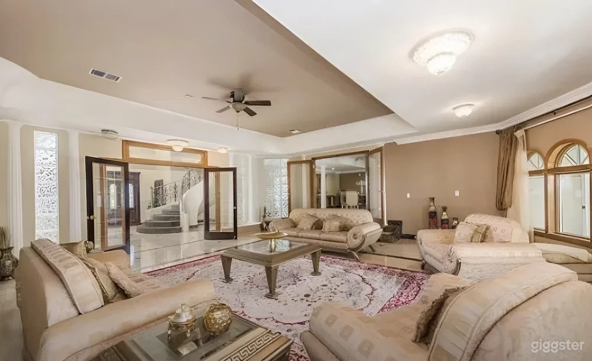 Anaheim Hills Escape | Beautiful Interiors + Great Light Photo 4