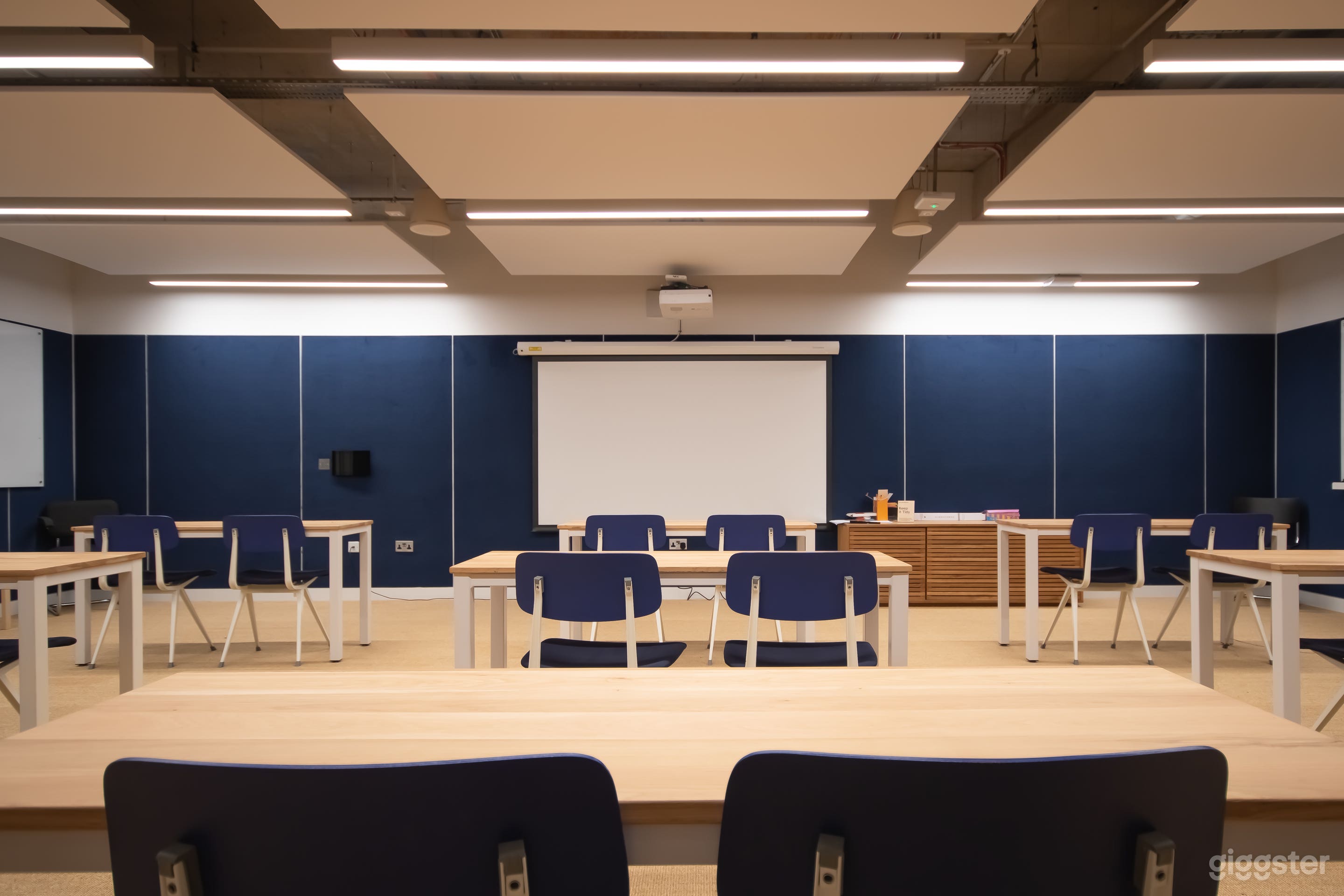 The Classroom Photo 2