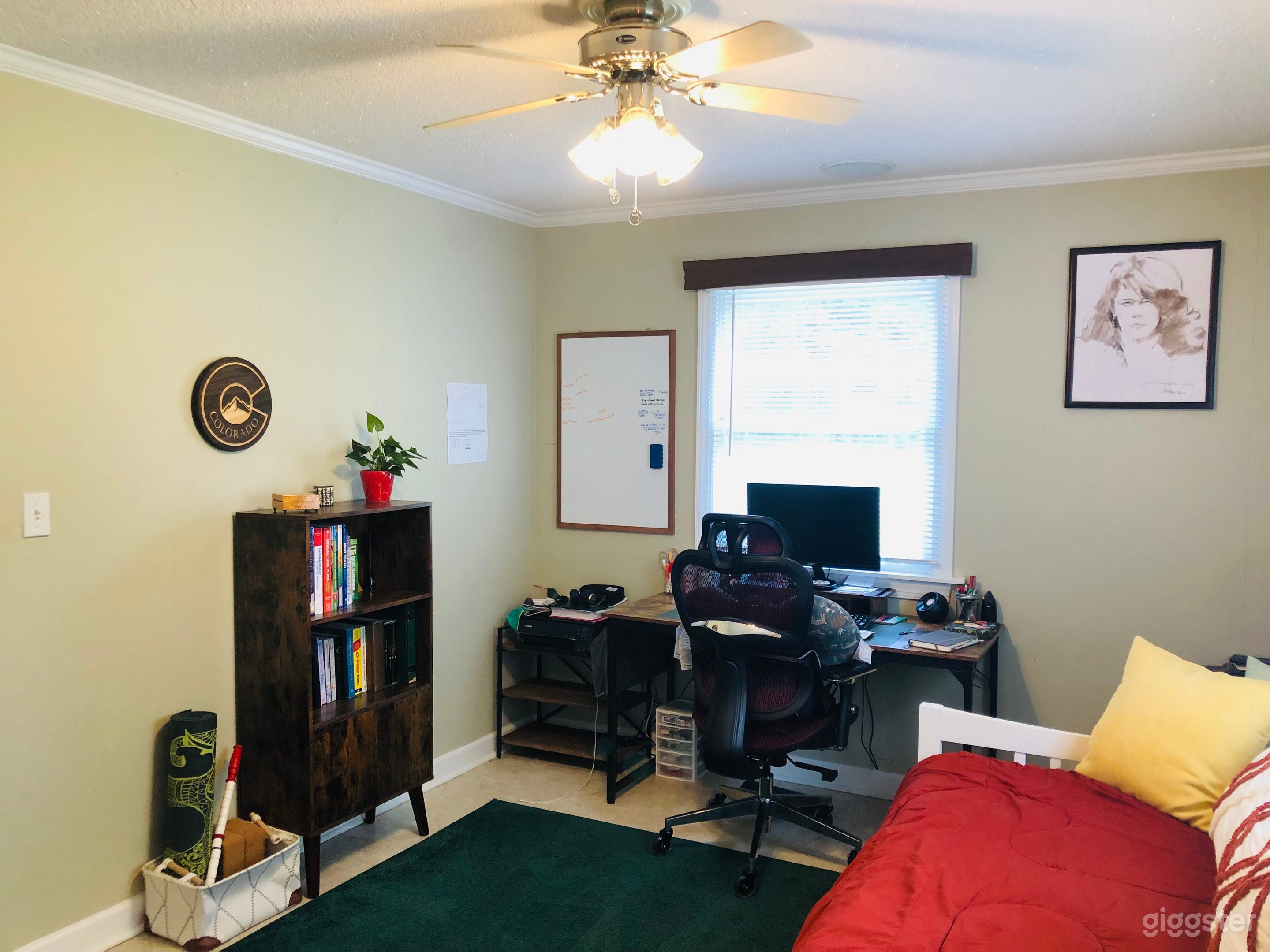 Old family brick house on 3 acres in farm country  Photo 4