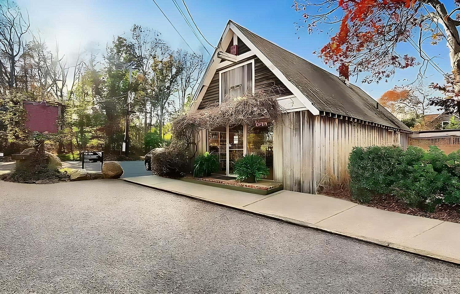 Exterior and Parking