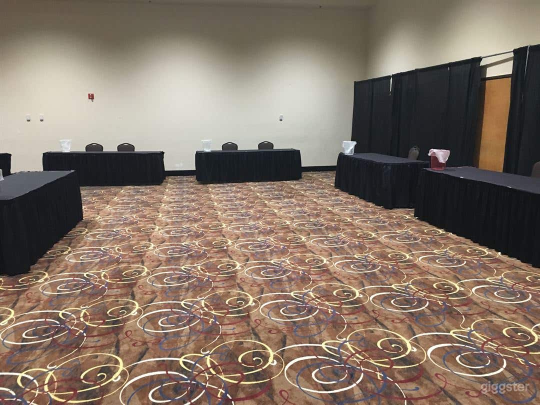 Modern Hotel Event Venue in Lincoln  Photo 4