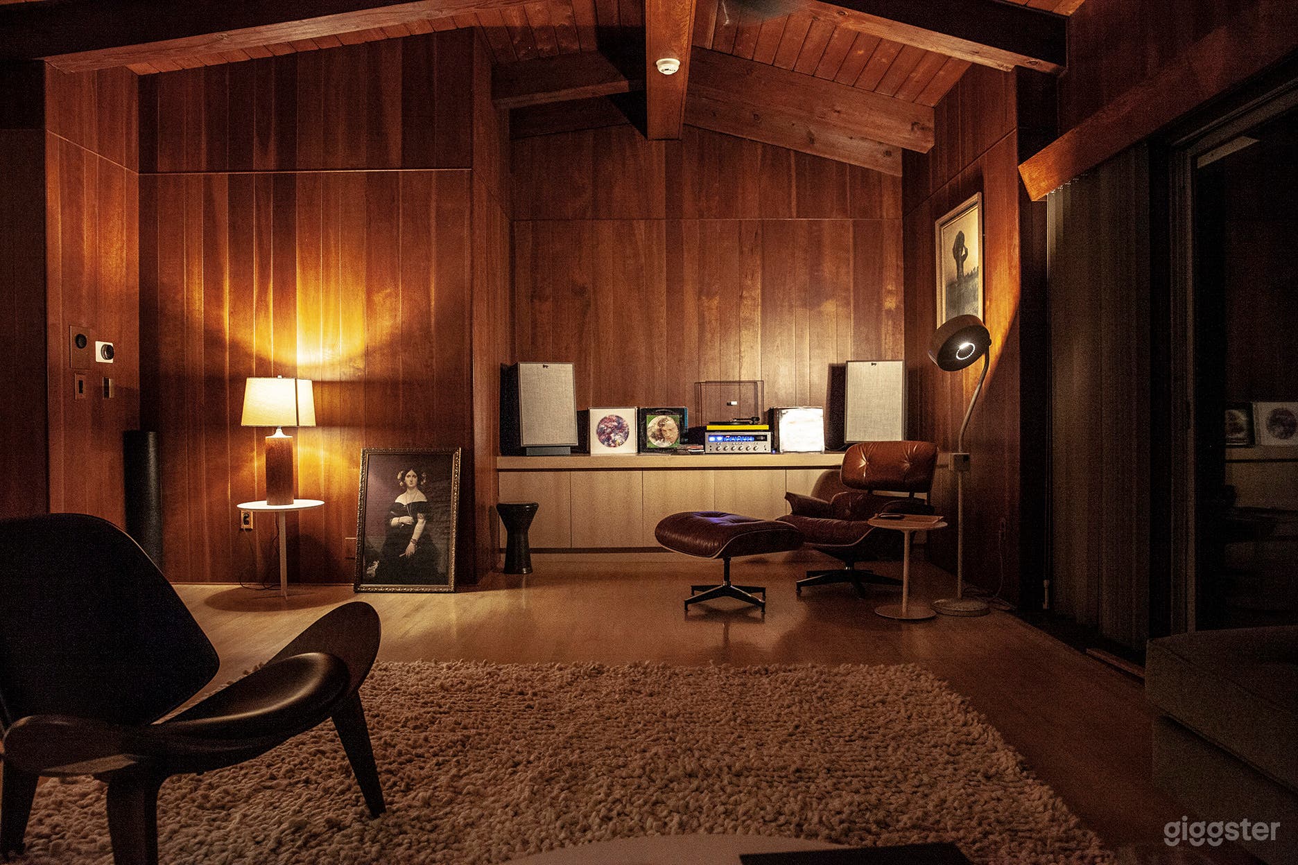 Funky mid-century modern house 75 minutes from NYC Photo 3