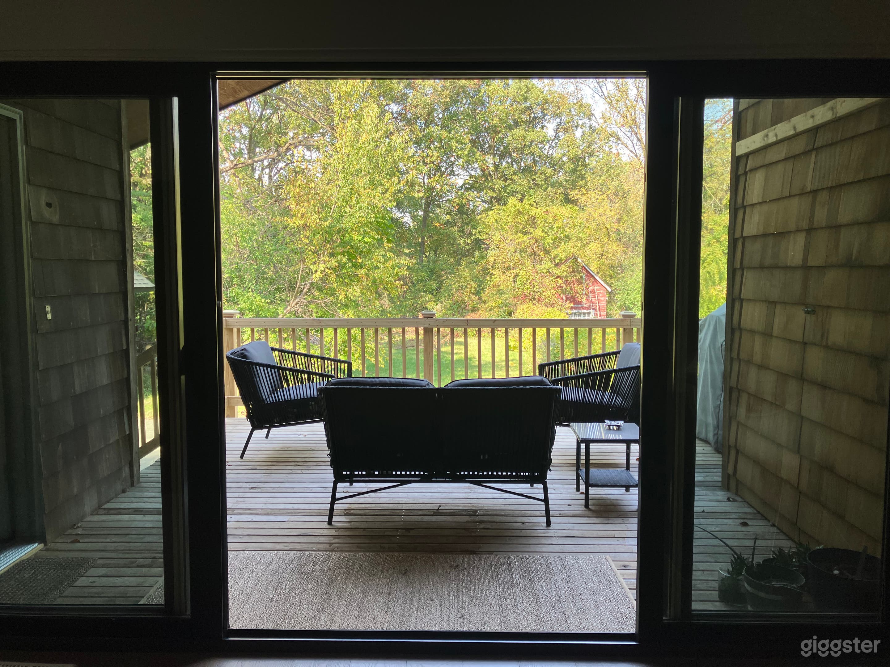 Outdoor Deck Image 2