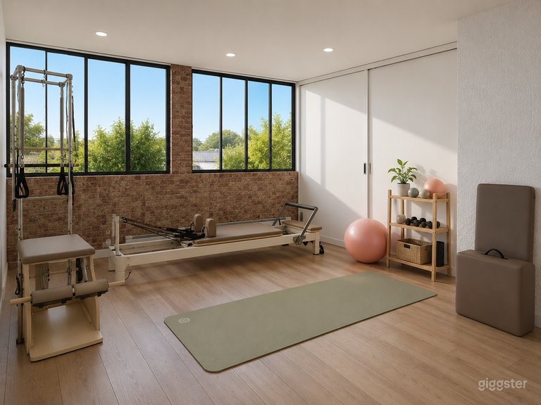  Bright & Intimate Wellness Studio in Dunbar 