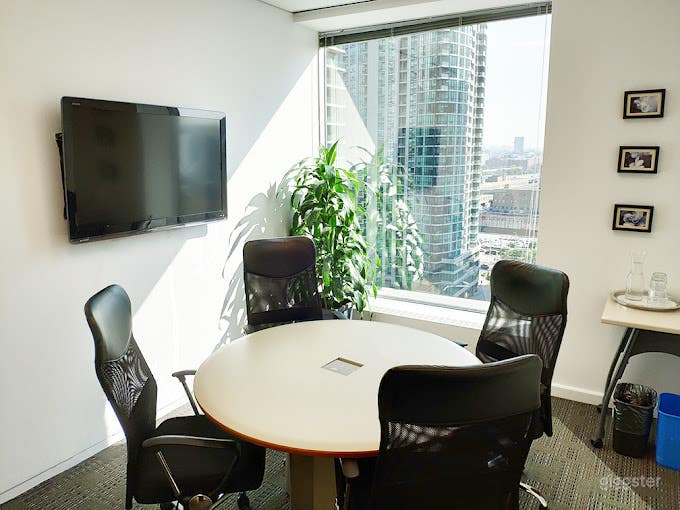  Lake Joe Meeting Room 