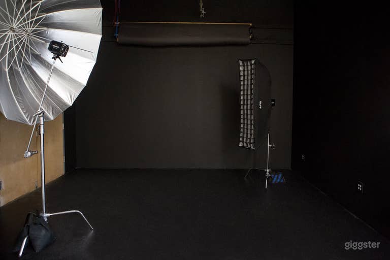  Black studio, opposite the cycwall on the commercial side of the studio. Deep studio with plenty of room to shoot with a longer lens. 