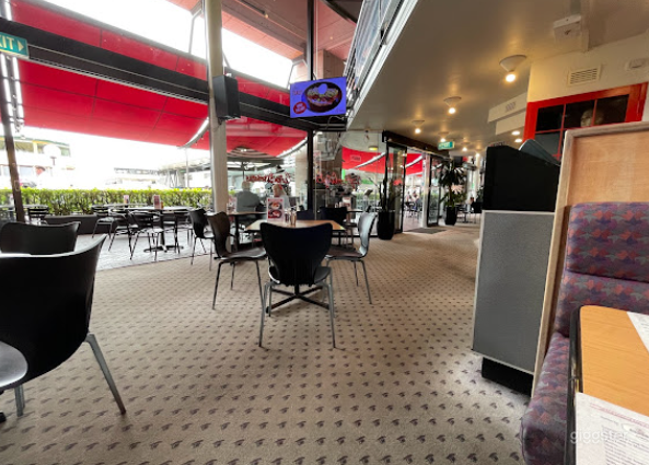 Sprawling Low-Key Eatery in Sydney Photo 1
