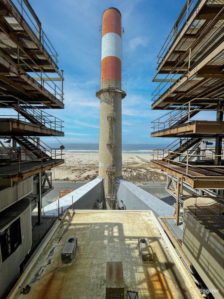  Abandoned Power Plant On The Beach 