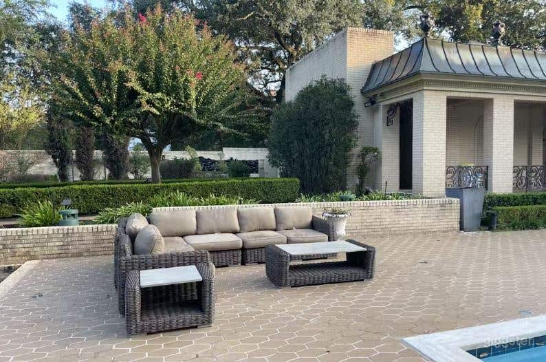 Secluded Pool with Great Gardens Photo 3