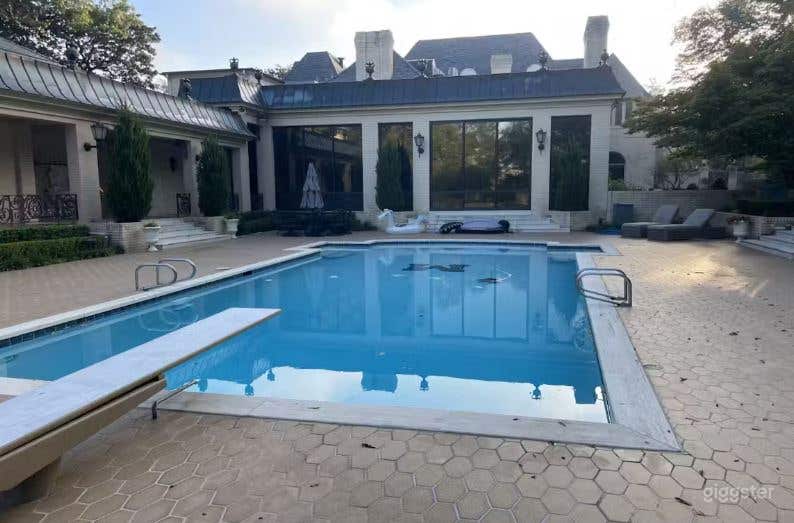 Secluded Pool with Great Gardens Photo 1