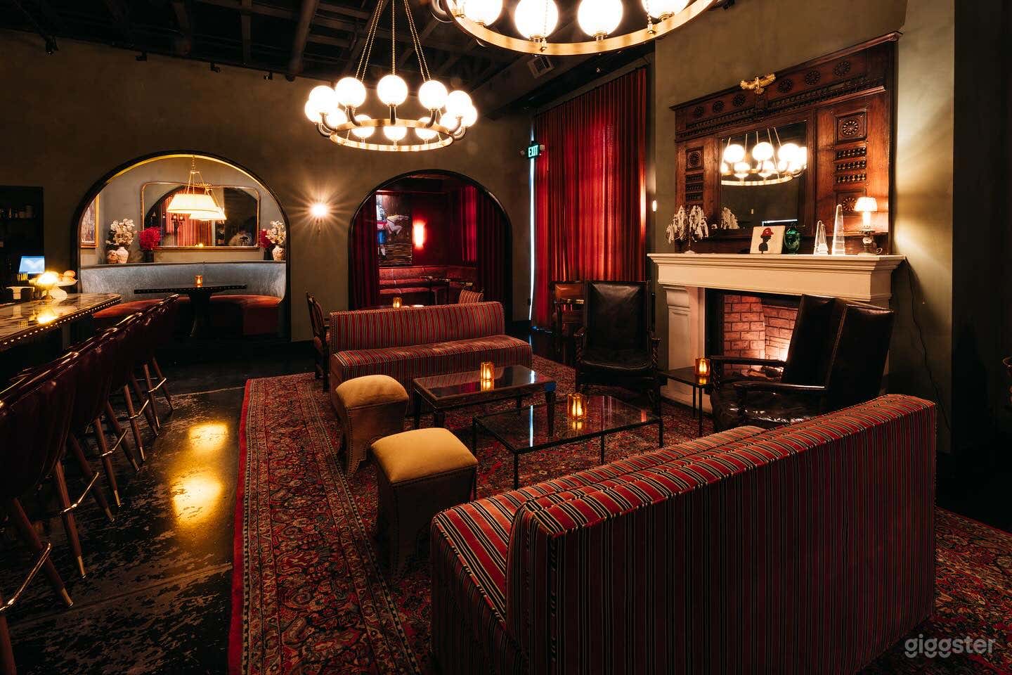 Sophisticated Upscale Cocktail Lounge Photo 1