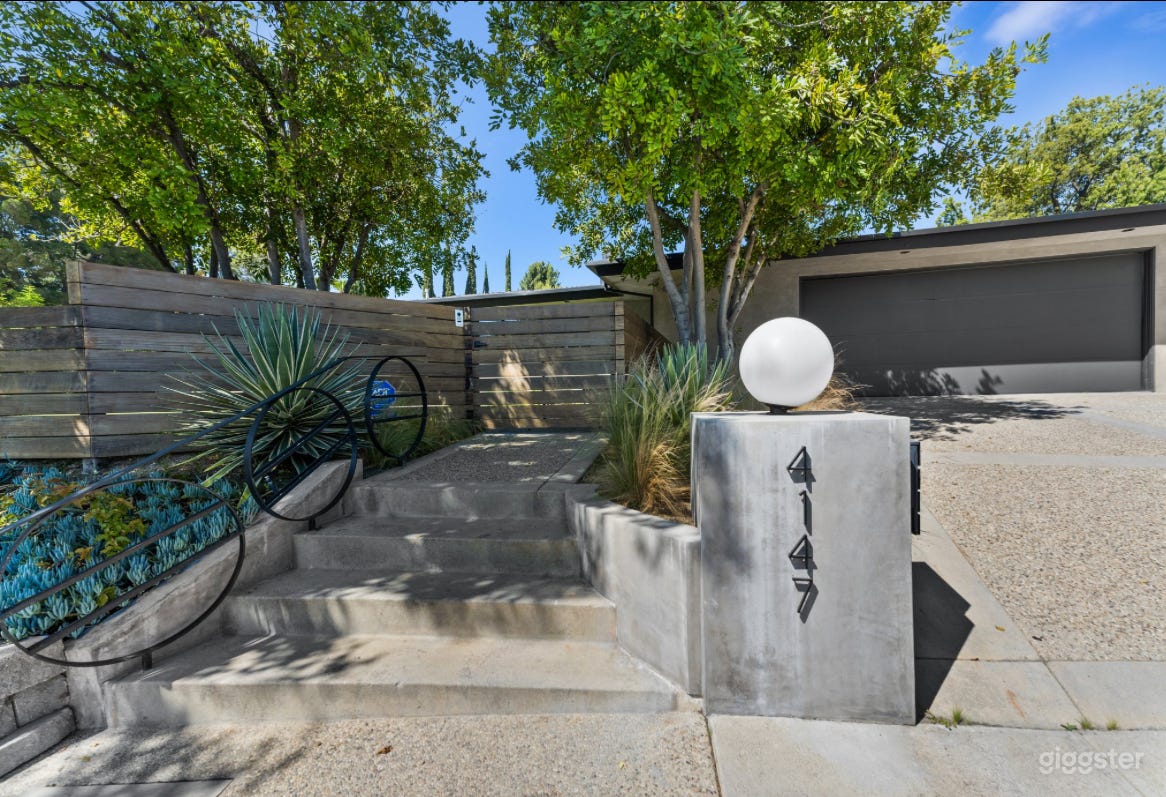 Encino Hills Gem Photo 2