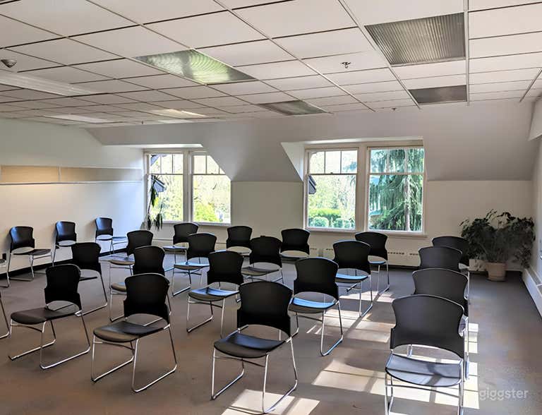  Versatile Meeting Space In Stanley Park 