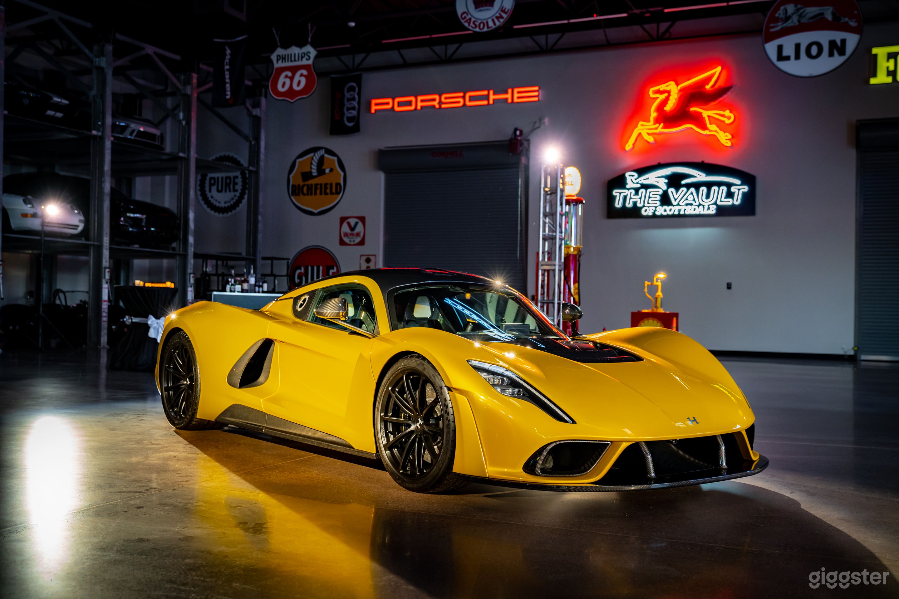 Unique Automotive Venue Photo 1