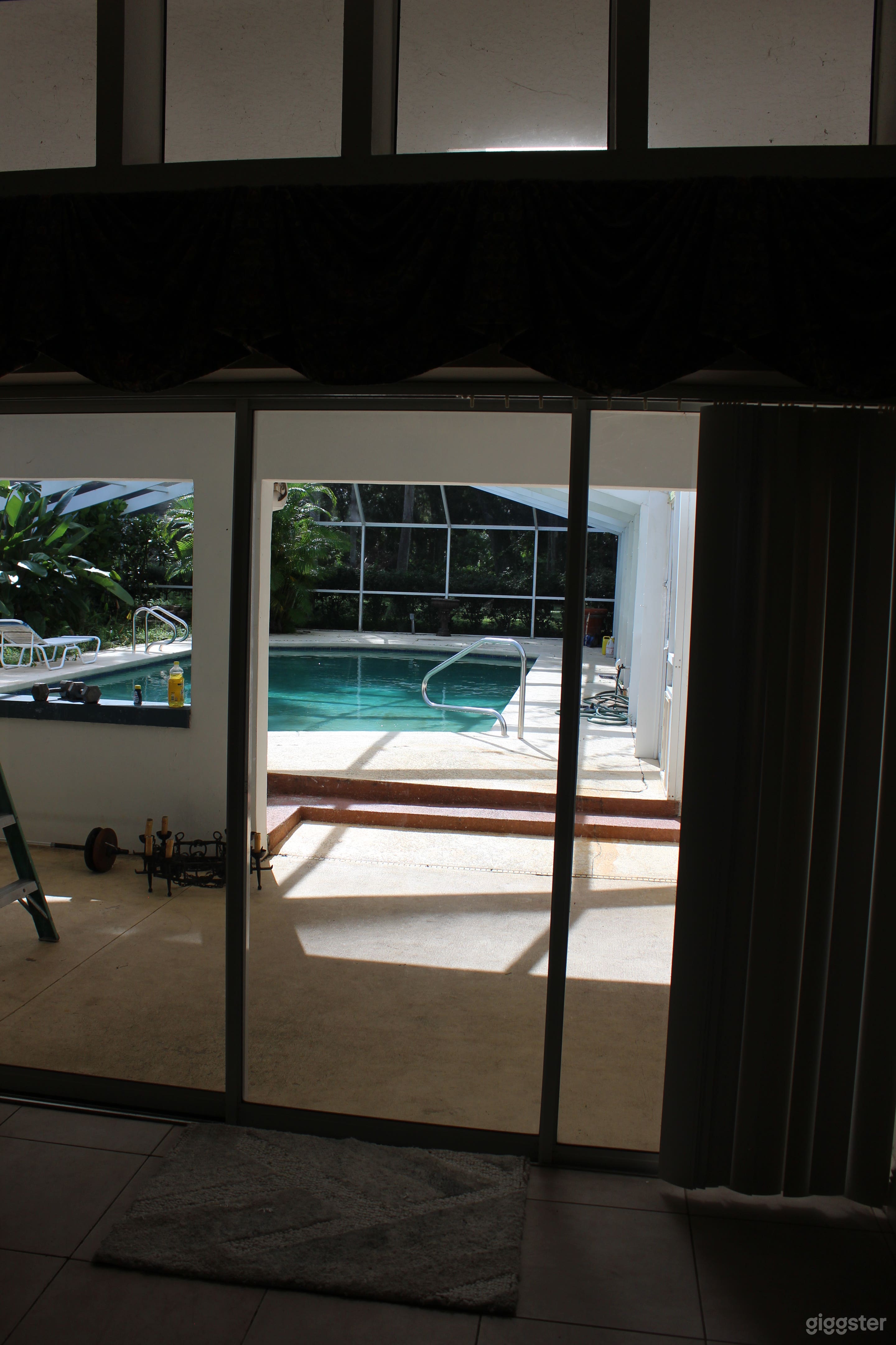 Hidden pool for photoshoots Photo 4