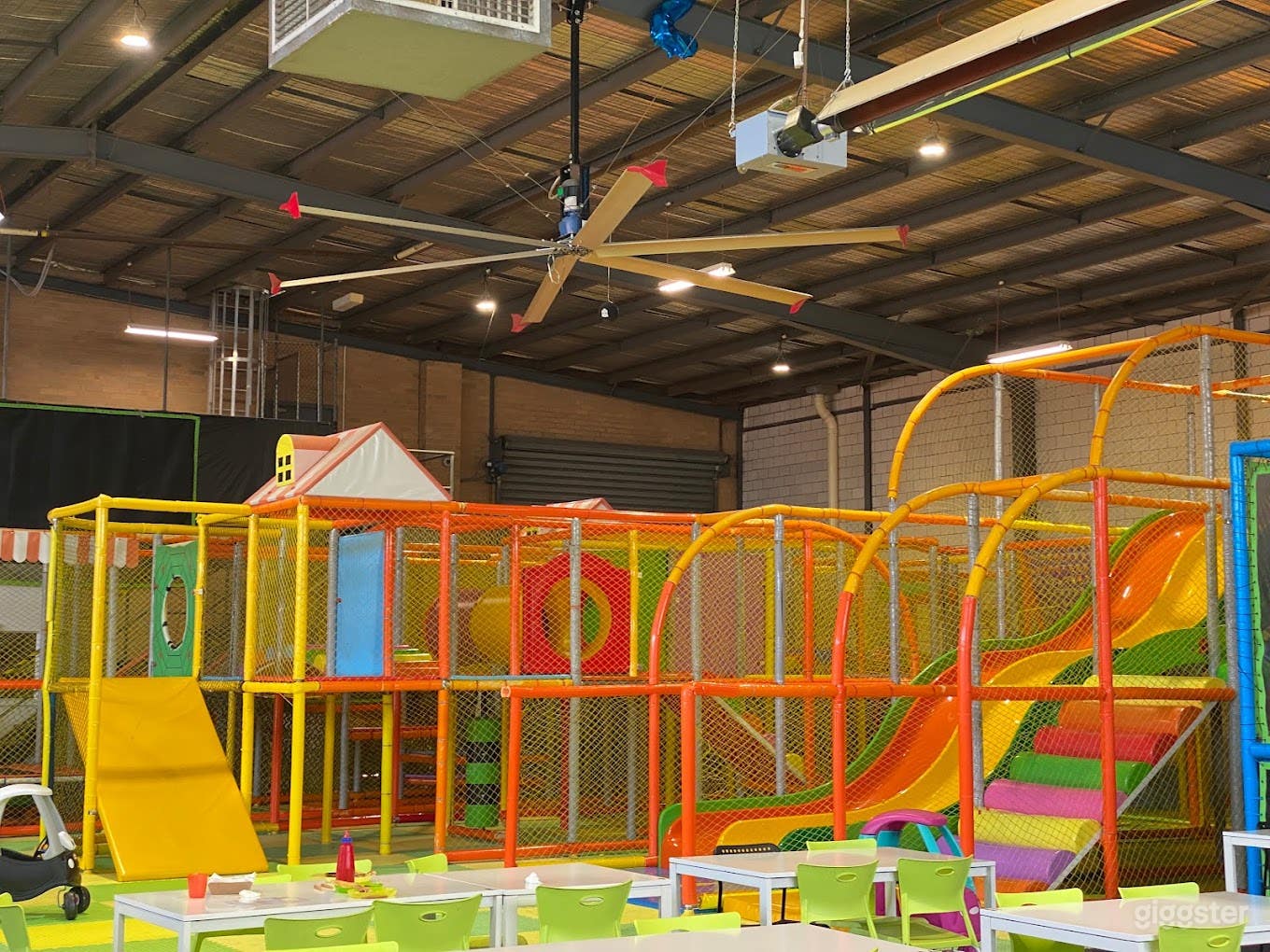 INDOOR PLAY CENTRE &amp; CAFE Photo 1