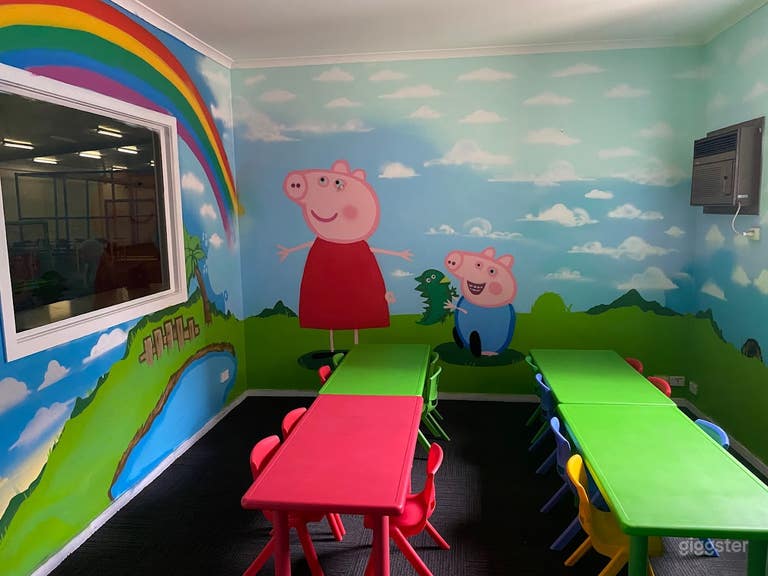  INDOOR PLAY CENTRE & CAFE 