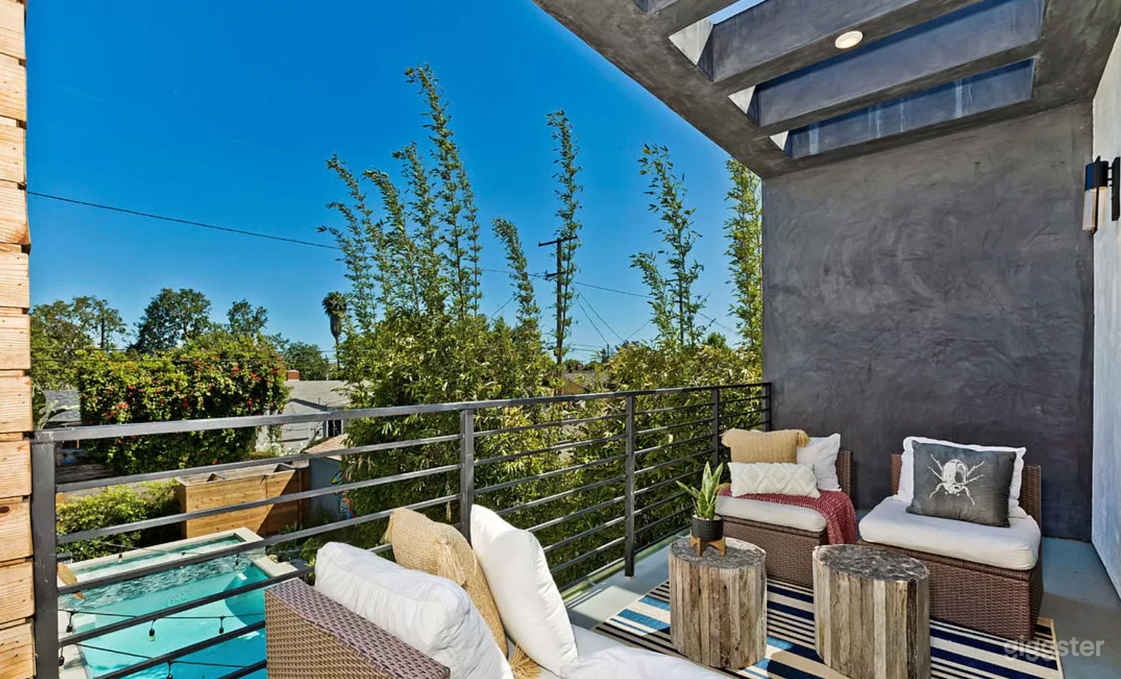 Contemporary Venice House with pool and views Photo 3